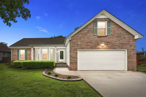 3613 Millington Dr, Clarksville, TN 37040
