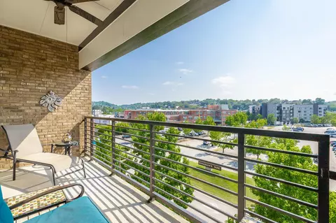 200 Manufacturers Rd #448, Chattanooga, TN 37405