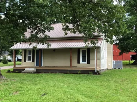 2212 Ridgeville Rd, Tullahoma, TN 37388