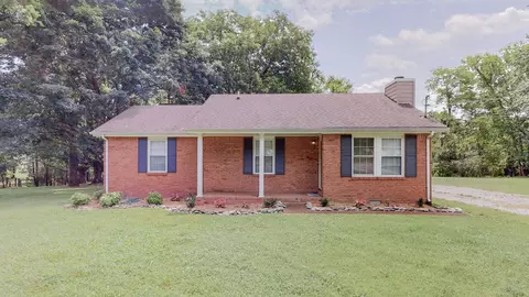 1007 Hidden Woods Trl, Gallatin, TN 37066