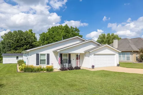 2728 Belle Meade Pl, Columbia, TN 38401
