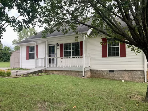 600 Lawyer Ct, La Vergne, TN 37086