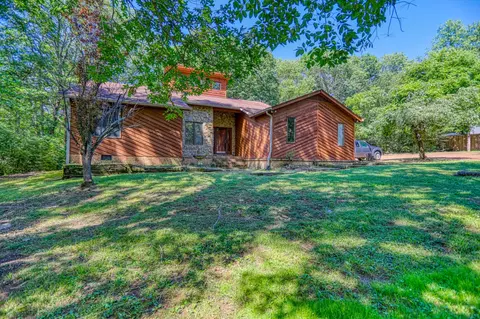 1032 Hunts Ln, Hendersonville, TN 37075