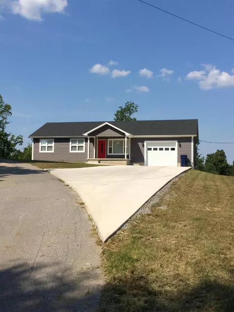 98 Johnson Dr, Dunlap, TN 37327