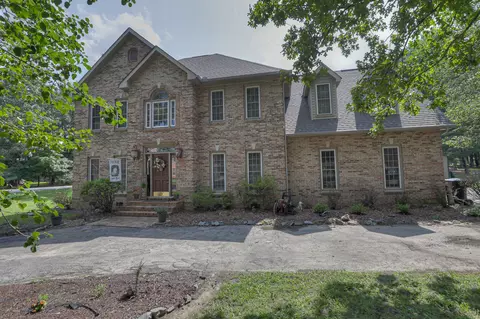 116 Blantonwood Dr, Tullahoma, TN 37388