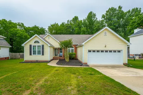 324 Bradford Place Dr, Hixson, TN 37343
