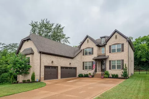 1202 Payton Ln, Gallatin, TN 37066