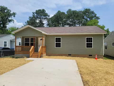 5005 Greenview Dr, Chattanooga, TN 37411