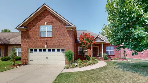 2129 Gina Ln, Hermitage, TN 37076