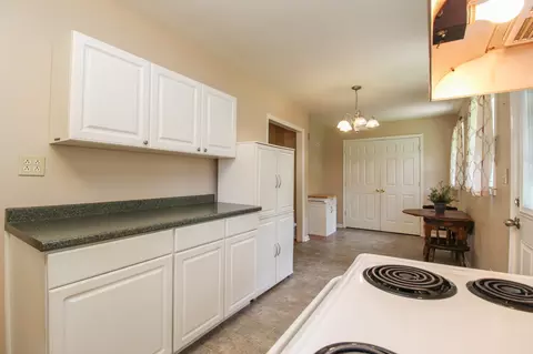 96 Almo Dr, Jackson, TN 38305 photo 6