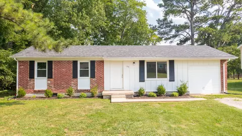 128 Airport Rd, Clarksville, TN 37042