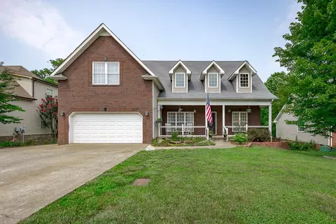 1203 Viewmont Dr, Clarksville, TN 37040