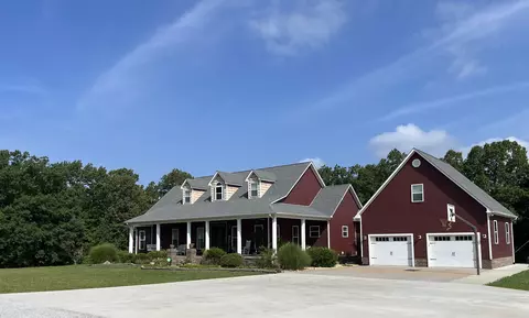 512 Talley St, Hohenwald, TN 38462