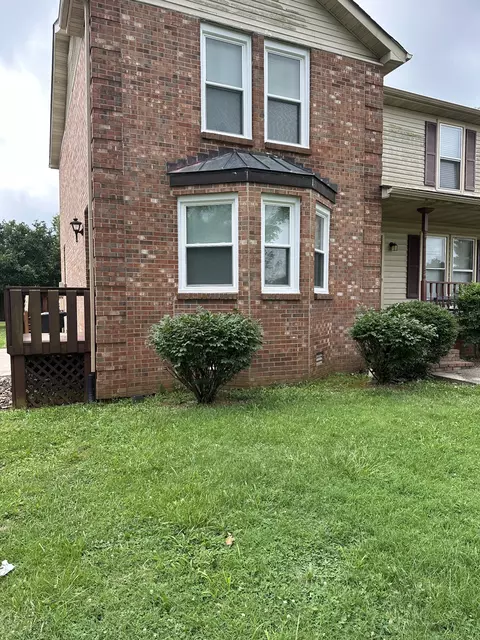 2250 Patriot Dr, Murfreesboro, TN 37130