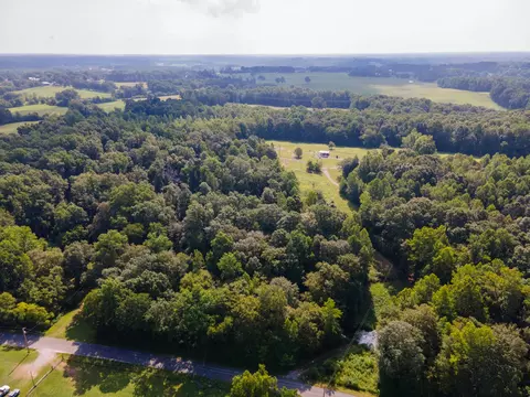 190 Shoally Branch Rd, Leoma, TN 38468