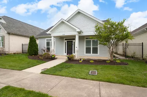 1242 Charleston Blvd, Murfreesboro, TN 37130