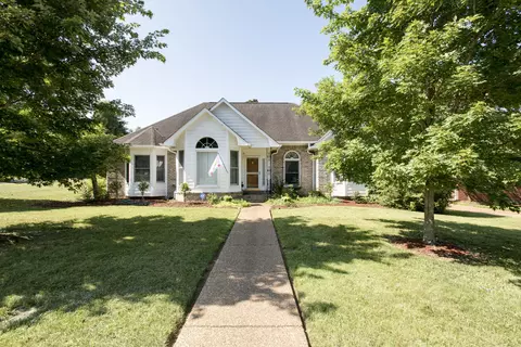7112 River Bend Rd, Nashville, TN 37221