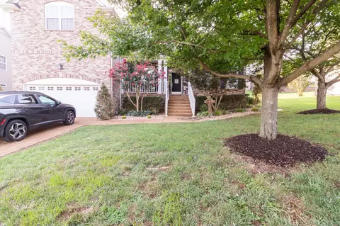 140 Rose Garden Ln, Goodlettsville, TN 37072