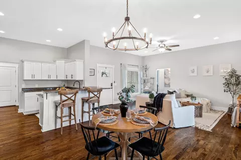 58 Harbor Pointe, Lebanon, TN 37087