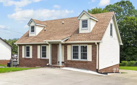 364 Randell Dr, Clarksville, TN 37042