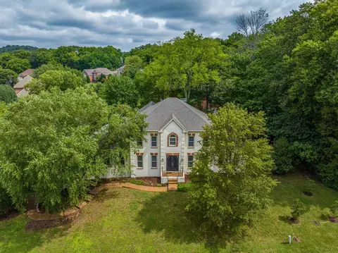 9469 Highwood Hill Rd, Brentwood, TN 37027