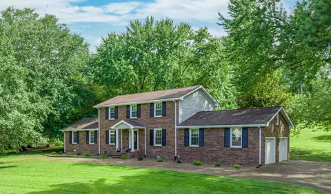 953 Bay Dr, Old Hickory, TN 37138