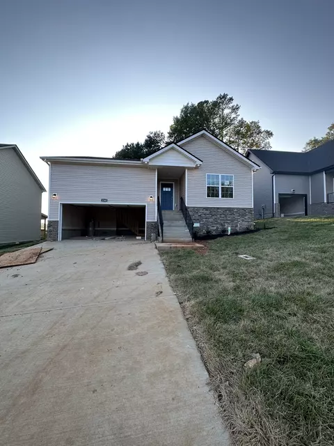 34 Cardinal Crk, Clarksville, TN 37042