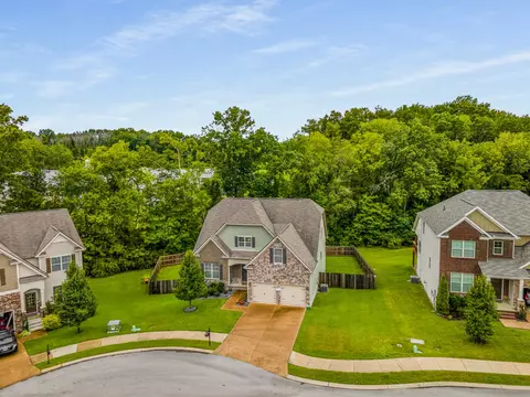 2002 Boles Ct, Spring Hill, TN 37174 photo 4