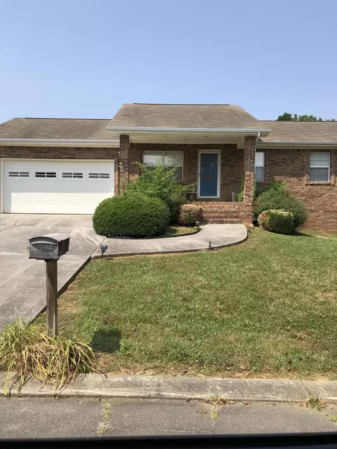 121 Cody St NW, Cleveland, TN 37312
