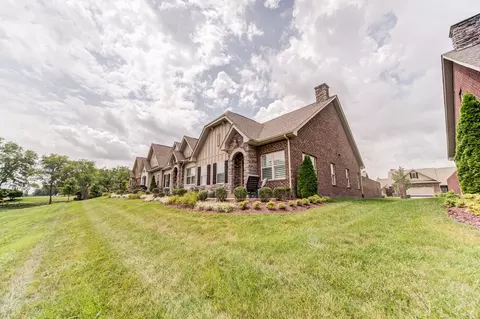 136 Winslow Ct, Gallatin, TN 37066