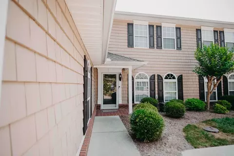 896 Summit Dr E, Dalton, GA 30721 photo 8