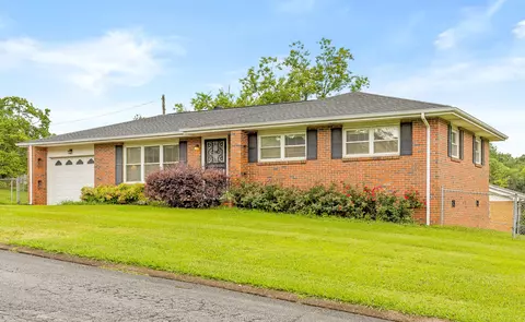 2303 Marco Cir, Chattanooga, TN 37421