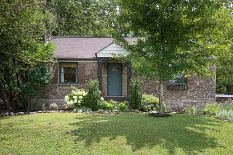 617 Skyview Dr, Nashville, TN 37206