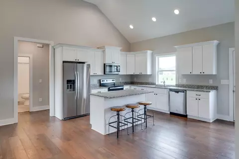 5064 Hyde Rd, Springfield, TN 37172 photo 9