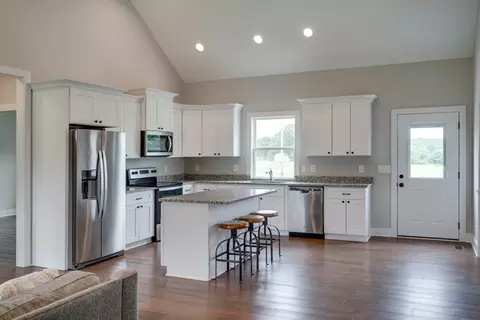 5064 Hyde Rd, Springfield, TN 37172 photo 8