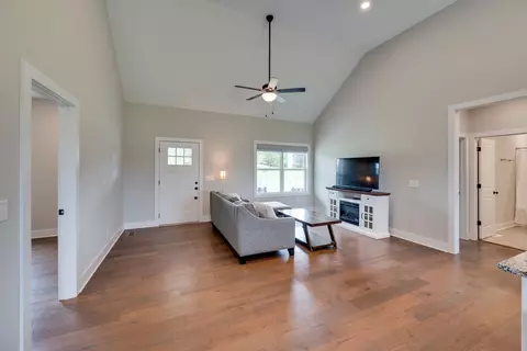 5064 Hyde Rd, Springfield, TN 37172 photo 11