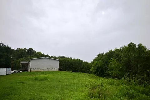 20 Deerhaven Ln, Gordonsville, TN 38563