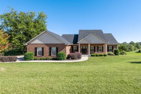 507 Trinity Dr, Burns, TN 37029 photo 1