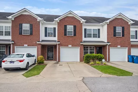 4825 Octavia St, Murfreesboro, TN 37129