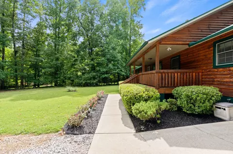 2446 Eastbrook Rd, Estill Springs, TN 37330