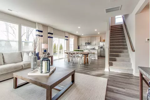 340 Euclid Dr, White House, TN 37188
