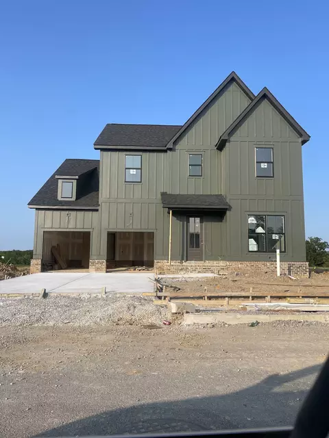 3480 Burgate Trl, Thompsons Station, TN 37179