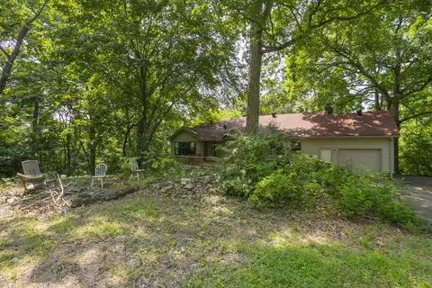 5134 Eatons Creek Rd, Nashville, TN 37218