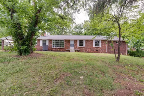 104 Little John Pl, Clarksville, TN 37042