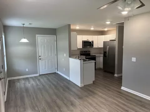 92 College Ave, Centerville, TN 37033 photo 4