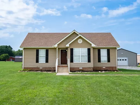 444 Cook Rd, Portland, TN 37148