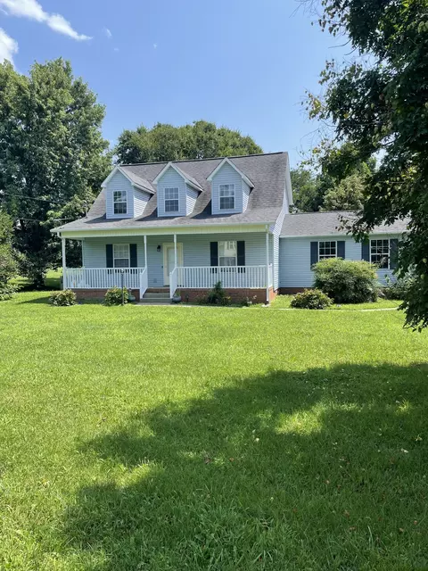 3006 Glenstone Dr, Columbia, TN 38401