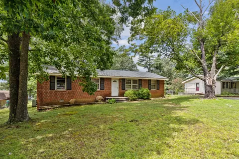 104 Maple St, Dickson, TN 37055 photo 9