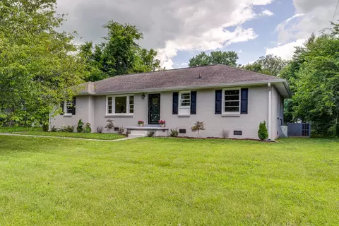 607 Hyde Park Ave, Gallatin, TN 37066