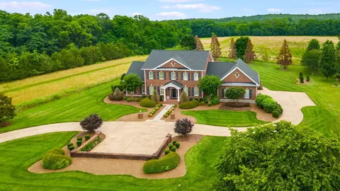 1539 Palmer Rd, Lebanon, TN 37090